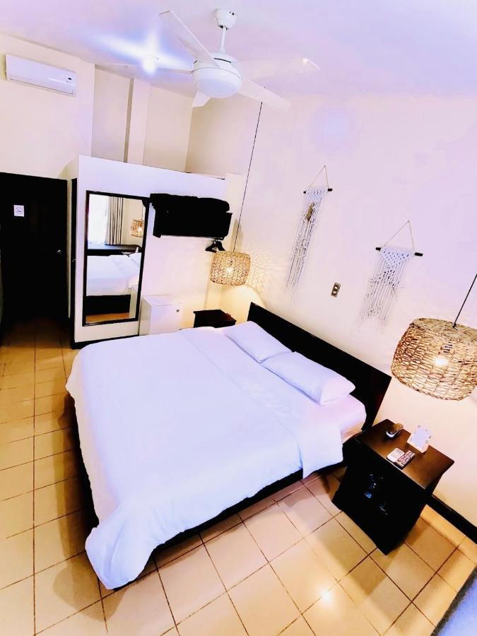 Mango Airport Hotel Rio Segundo